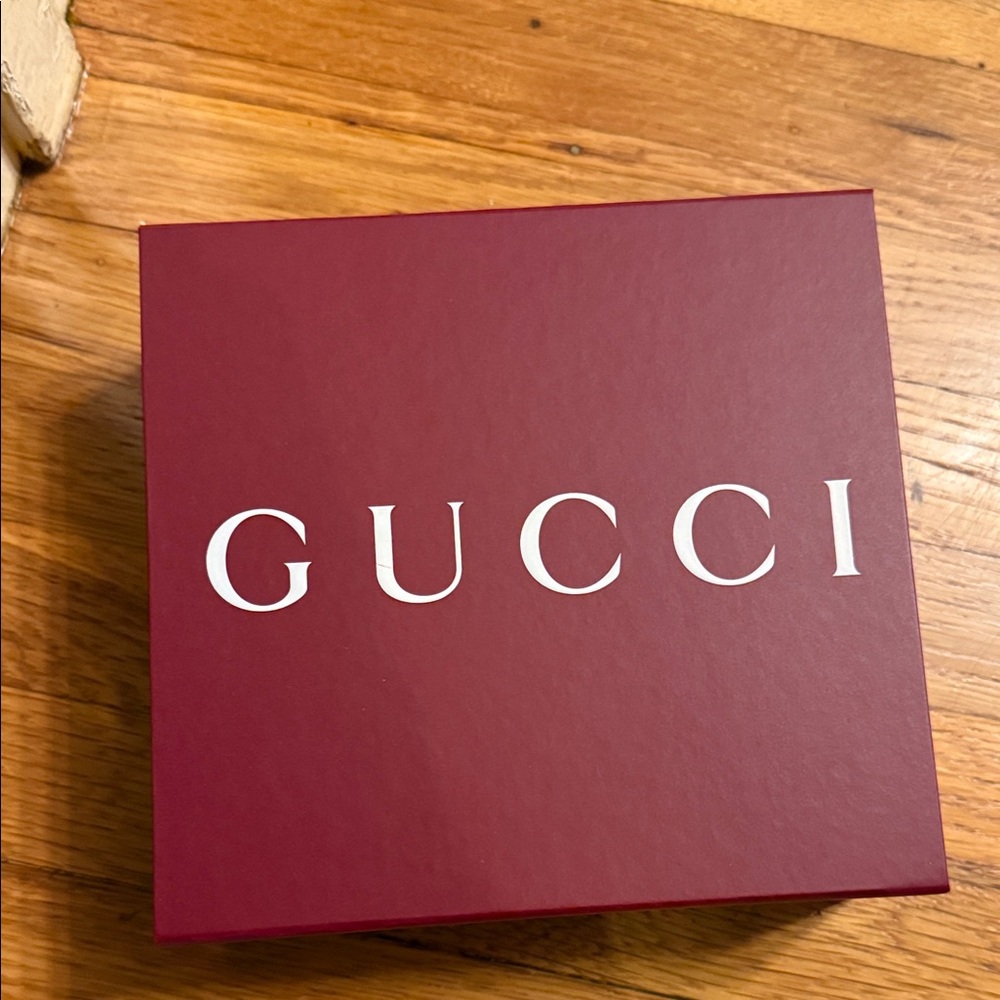 Gucci Burgundy Gift Box